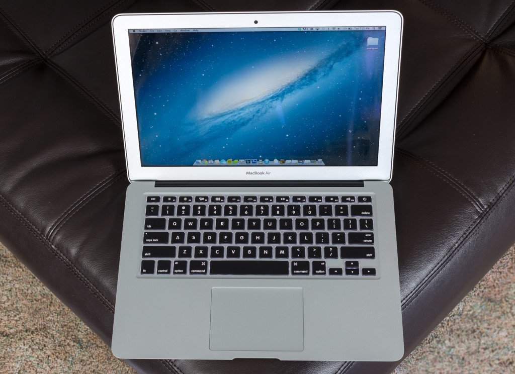 mac airbook 13 review